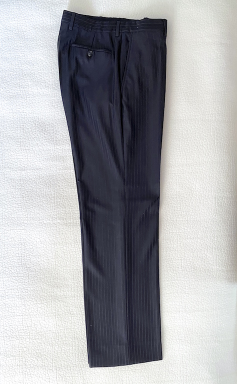 Giorgio Armani Slim Striped Suit - Luxury & Vintage Madrid
