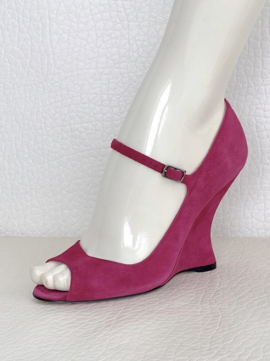 Manolo Blahnik fuchsia suede wedge shoe