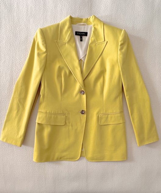 Escada yellow blazer