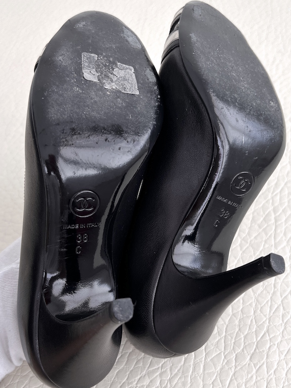 Chanel Peep Toe Heels 85mm “CC” logo - Luxury & Vintage Madrid