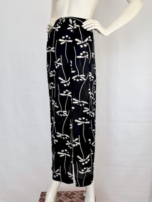 VTG Long silk skirt "CC" logo button Sz.FR38-US6